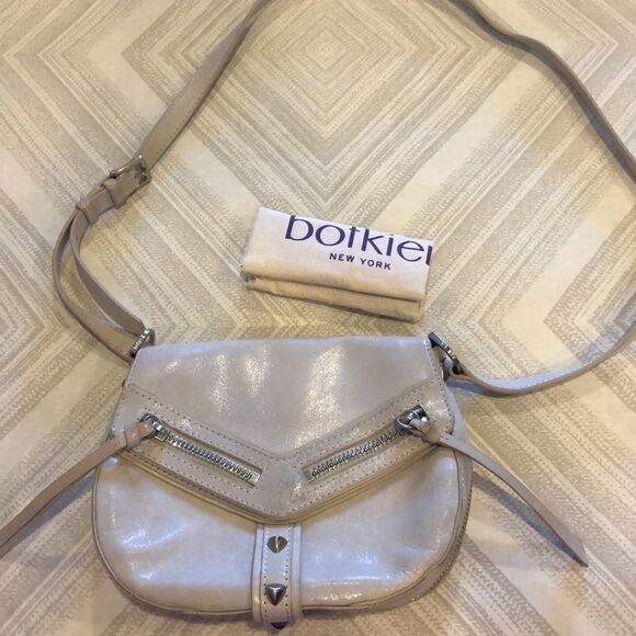 BOTKIER Bone Leather Crossbody Satchel Bag - Picture 1 of 8